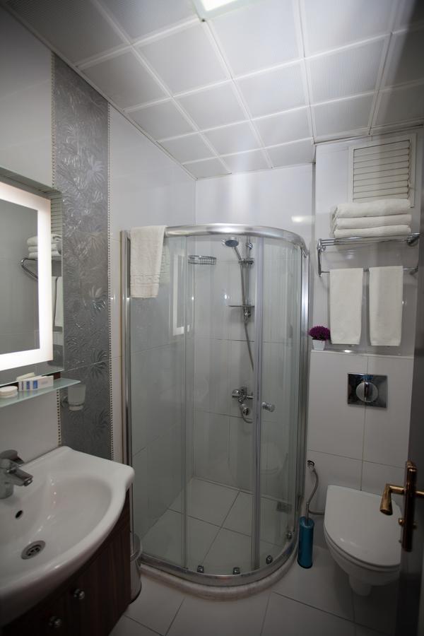 Hotel Bulvar Isztambul Kültér fotó